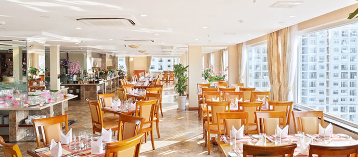 Tổ chức sự kiện