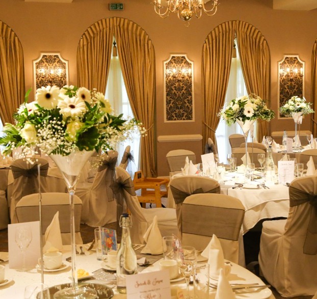 Decorate wedding